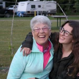 Meet your Posher, Lacey